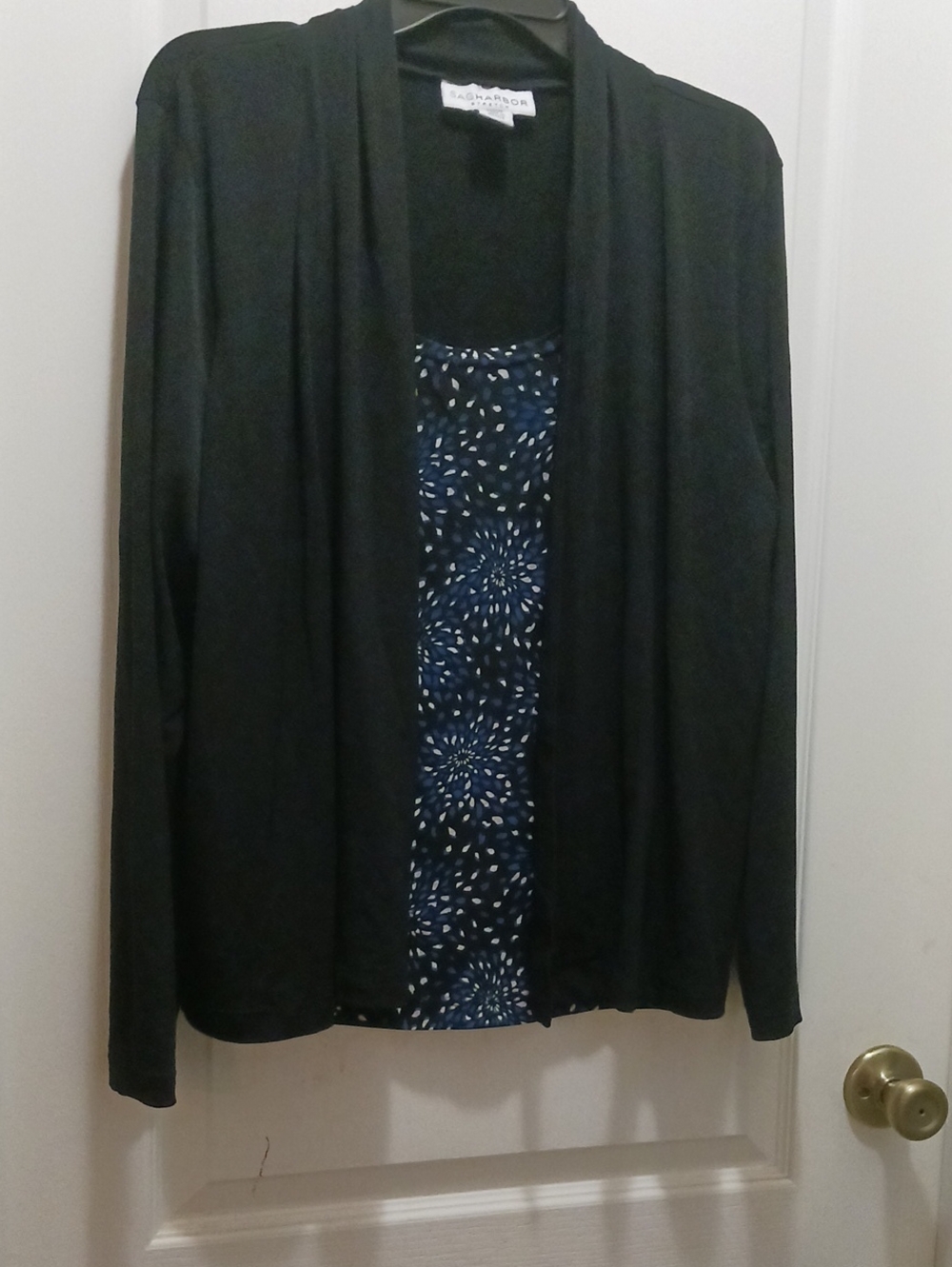 Sag Harbor Black Open Long Sleeve Blazer with Navy Floral Insert